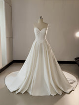 Bella | Sweetheart Romantic wedding dress