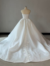 Aura | Royal wedding gown