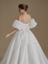 Aria | Detachable puff sleeves wedding dress