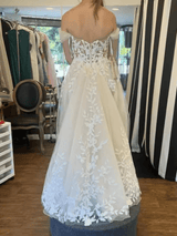 Austen | Off the Shoulder Romantic bridal robe