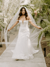 Camila | Sexy V-neck Mermaid Wedding Dress with Detachable Train