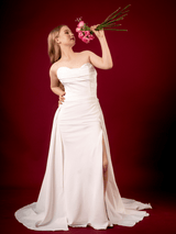 Nora | Minimalist Wedding Dress