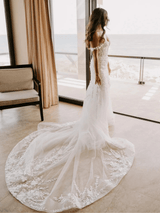 Camila | Sexy V-neck Mermaid Wedding Dress with Detachable Train