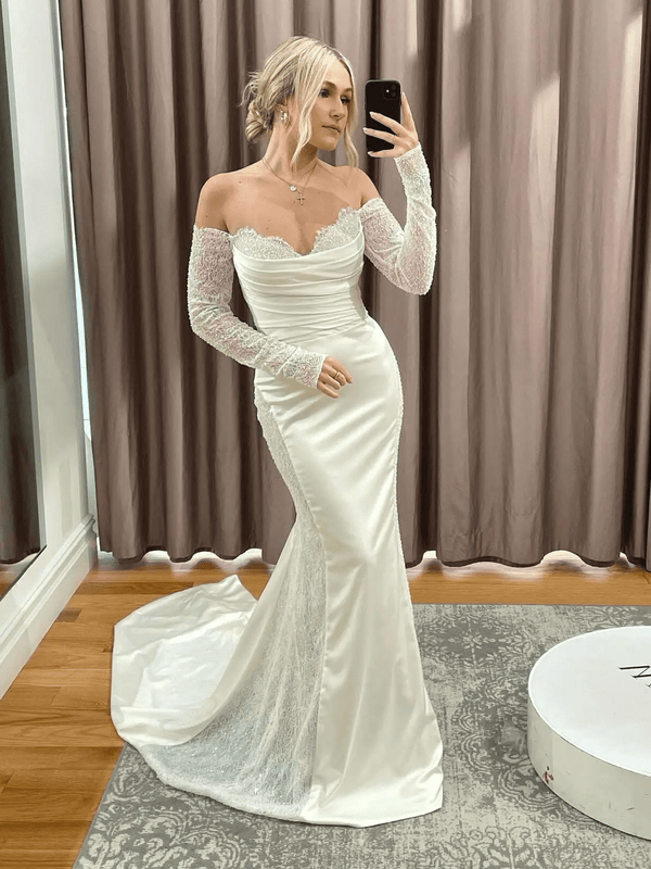 Lauren | Long sleeves white wedding dress