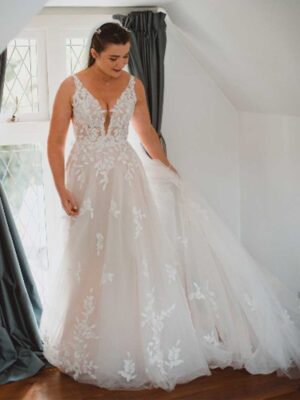 Tulle wedding dress