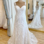 lace wedding dress